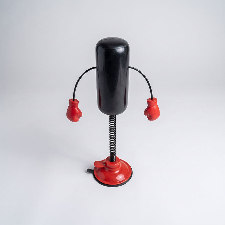 Portable Cat Punching Bag Toy With Strong Suction Cup Base